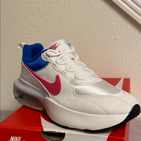 NIKE AIR MAX VERONA (7) WOMENS SHOES - Picture 10 of 12